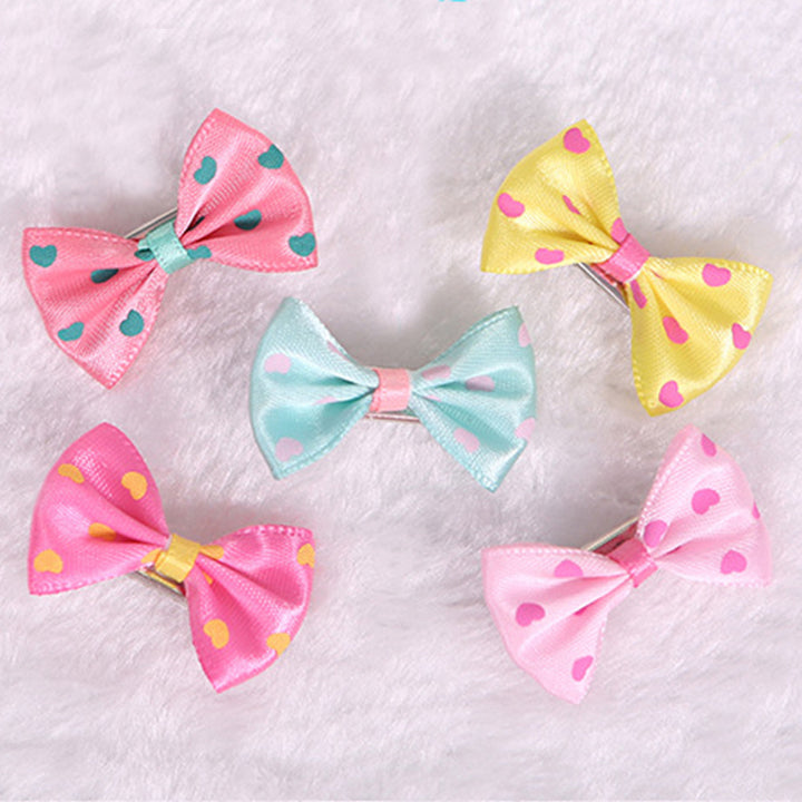 3pcs Cute and Stylish Pet Hair Clips for Small Dogs and Cats - Set of Adorable Hair Bows with Secure Clips for Easy Grooming and Fashionable Looks.