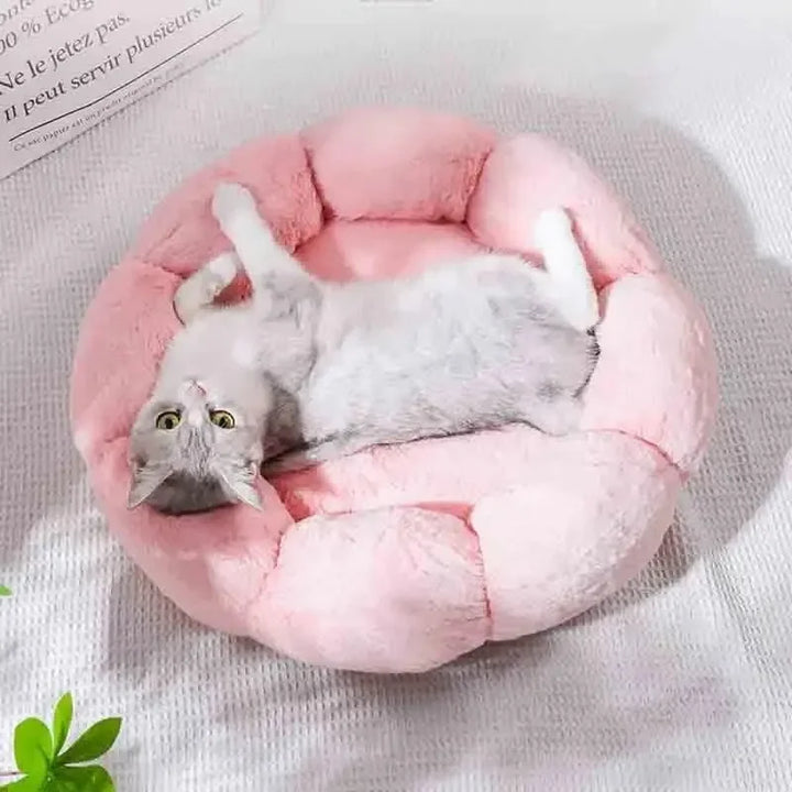 Plush Pet Bed – Winter Warm Calming Round Cat & Dog Bed