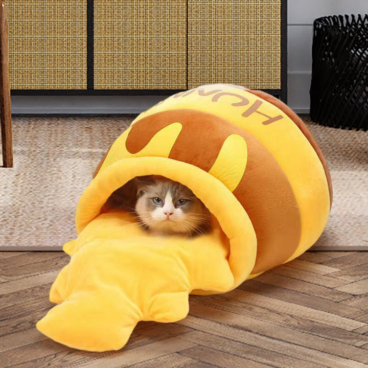 Warm and comfortable cat bed kennel nest cat bed