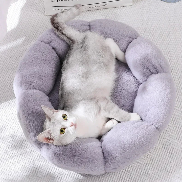 Plush Pet Bed – Winter Warm Calming Round Cat & Dog Bed