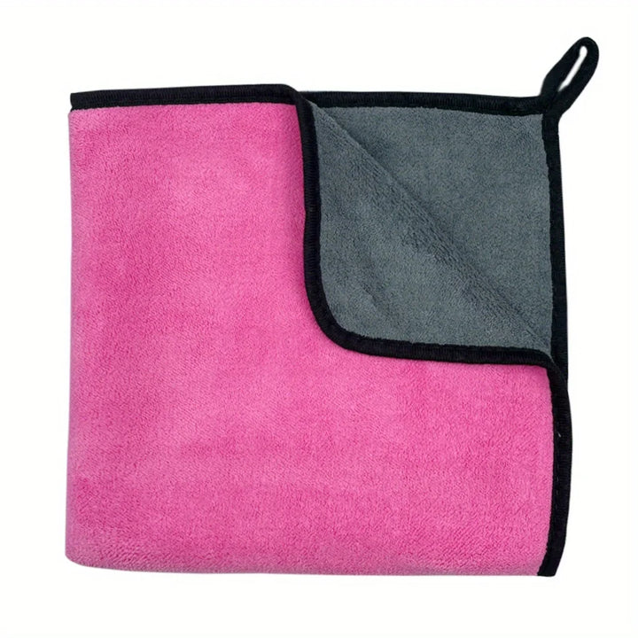 Super soft and absorbent towels for dogs and cats