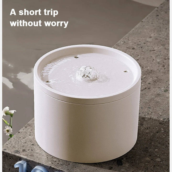 Ultra-quiet automatic water dispenser for pet cats