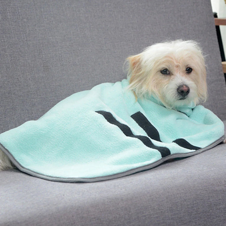 Microfiber Dog Bathrobe – Quick Dry Pet Towel