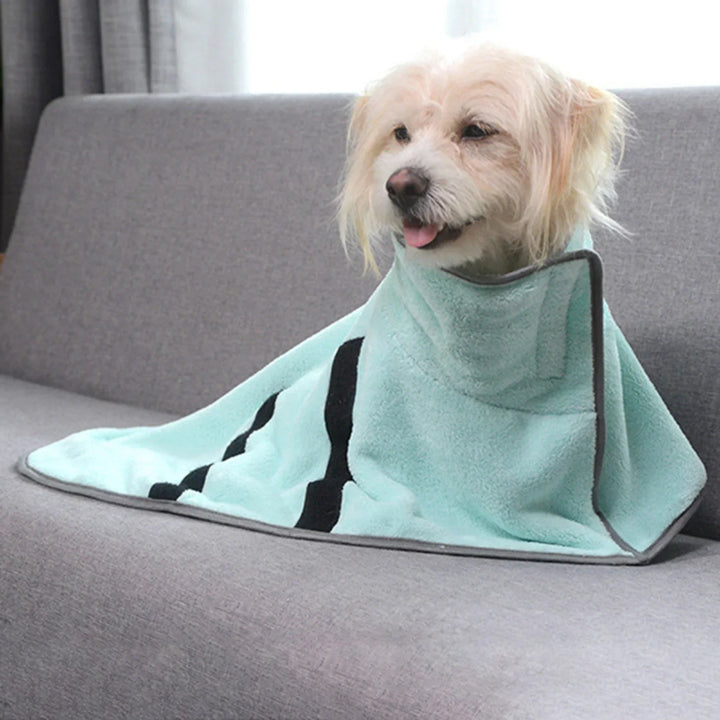 Microfiber Dog Bathrobe – Quick Dry Pet Towel